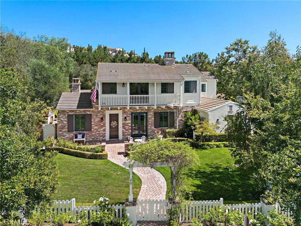 Ladera Ranch, CA 92694,20 Kelly LN