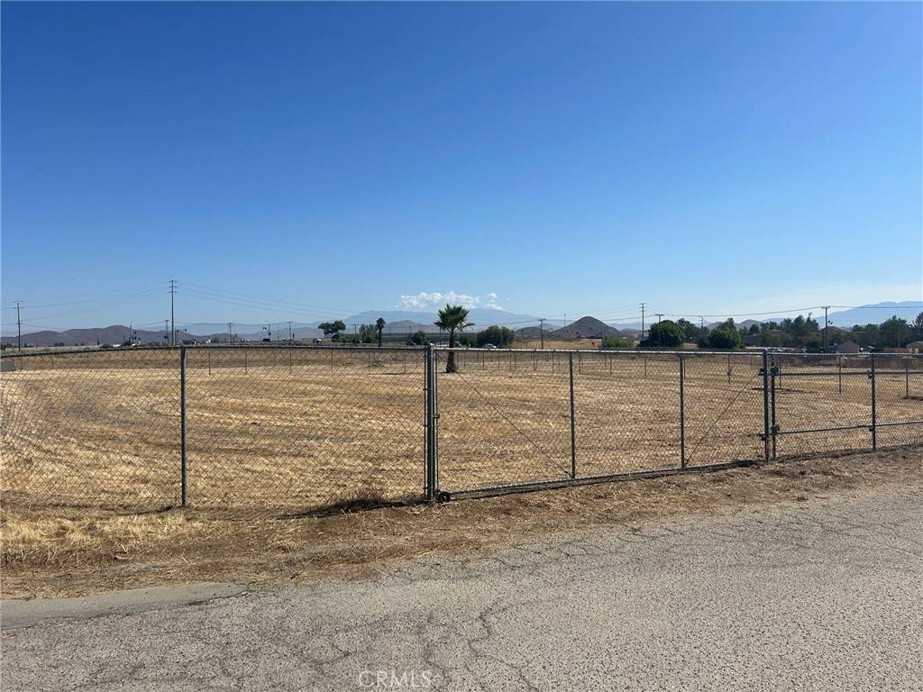 Menifee, CA 92584,0 Bailey Park BLVD