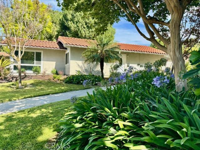 Laguna Woods, CA 92637,2367 Via Mariposa E #A