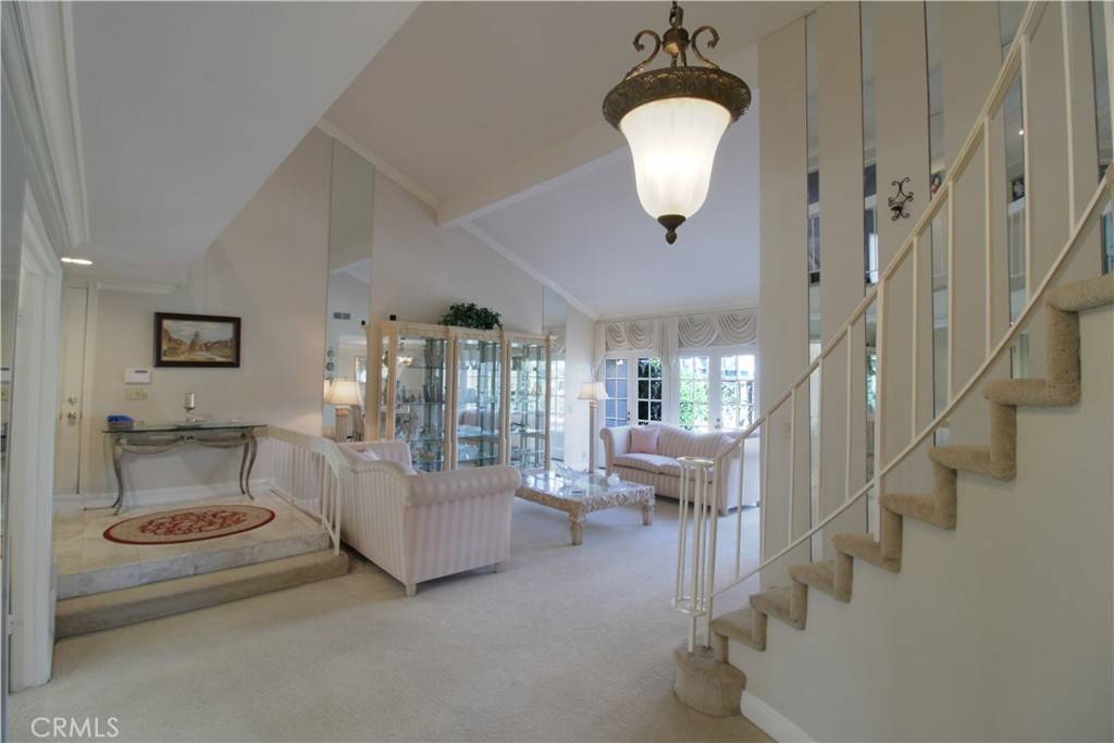 1 Plymouth Irvine, CA 92620