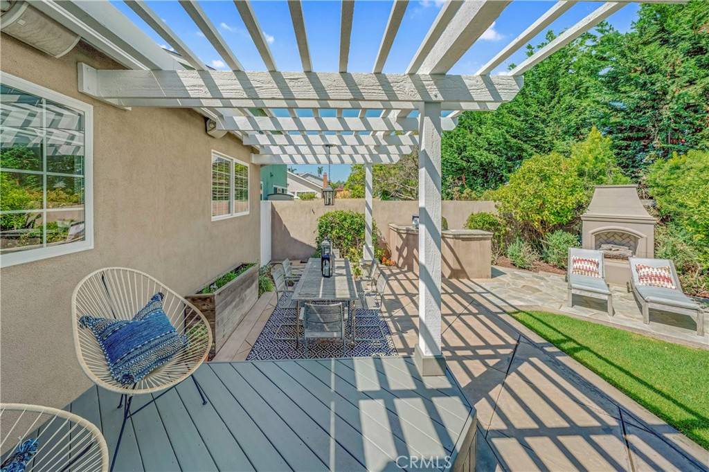 Huntington Beach, CA 92649,17307 Apel LN