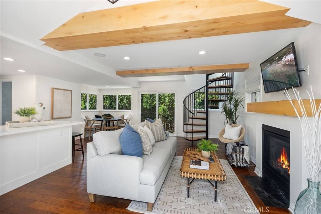 Laguna Beach, CA 92651,480 Calliope ST