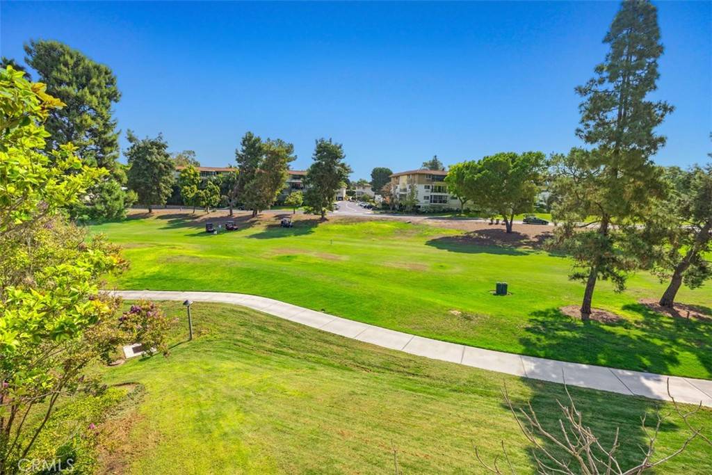 Laguna Woods, CA 92637,2388 Via Mariposa W #2A