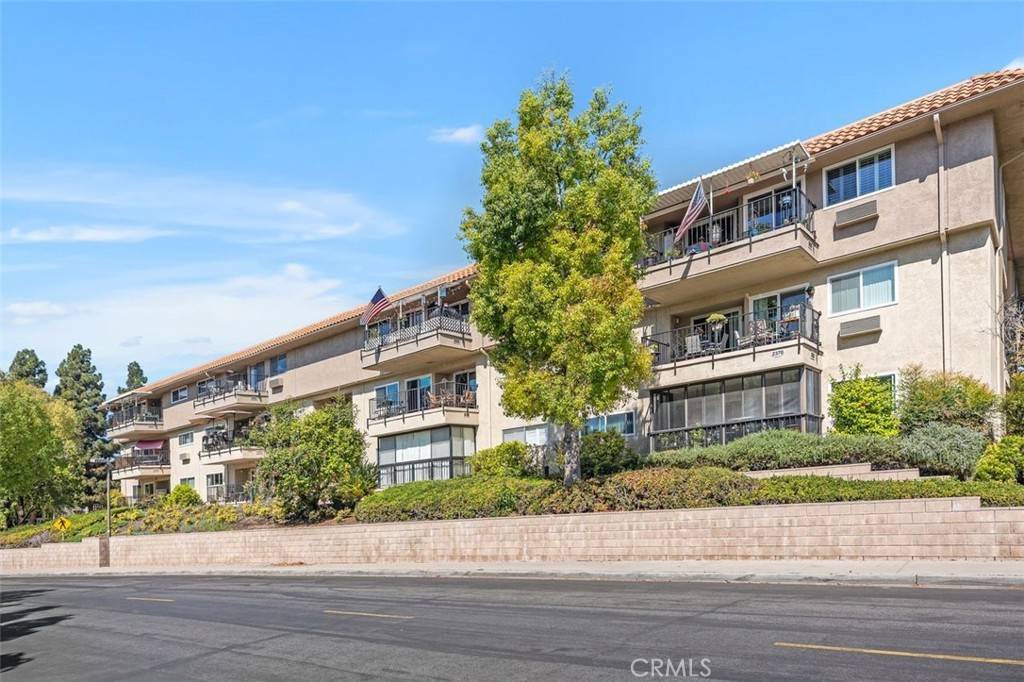 Laguna Woods, CA 92637,2370 Via Mariposa W #2B