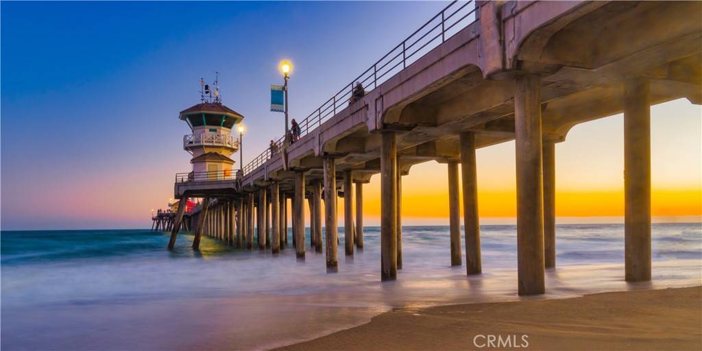 Huntington Beach, CA 92646,19880 Claremont LN