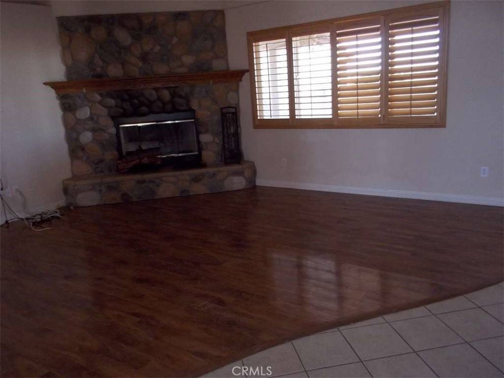 Victorville, CA 92371,11830 Joshua Dell RD