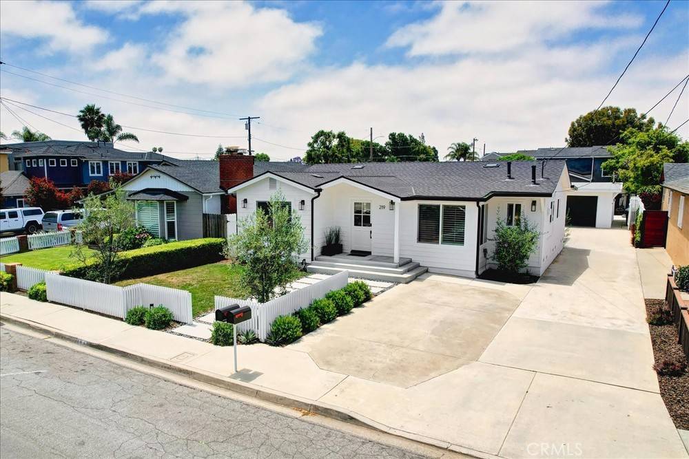 Costa Mesa, CA 92627,219 Santa Isabel AVE