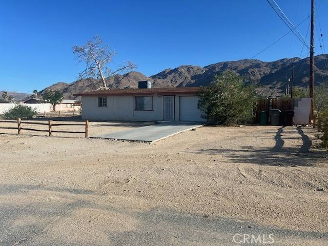 29 Palms, CA 92277,72649 Sullivan RD