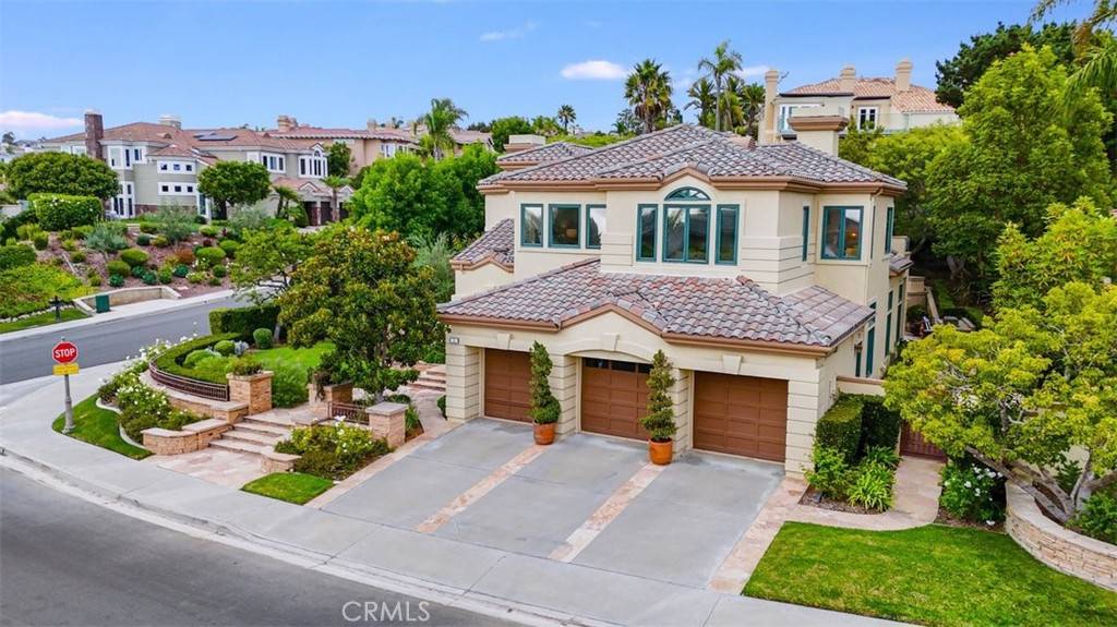 Laguna Niguel, CA 92677,1 Gray Stone WAY