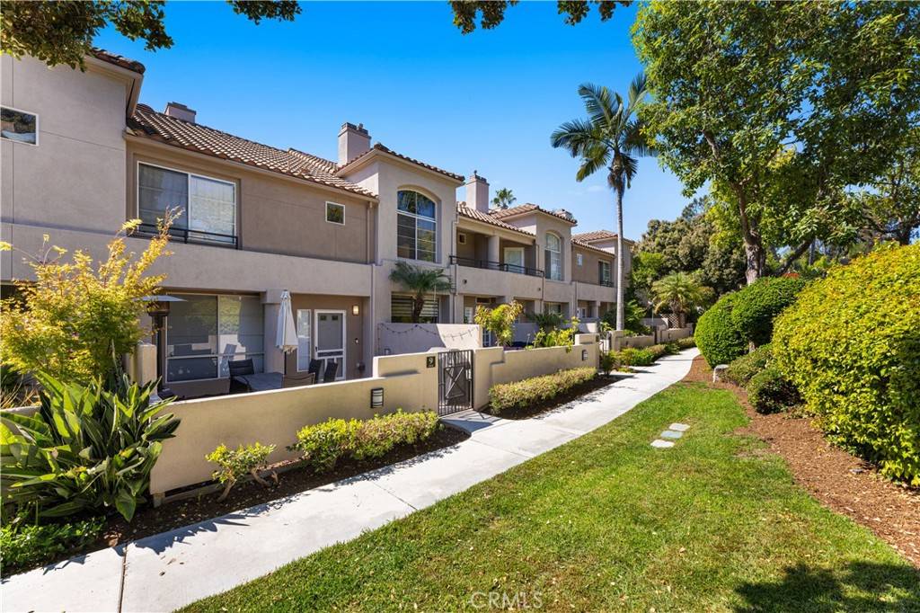 Aliso Viejo, CA 92656,7 Mariah