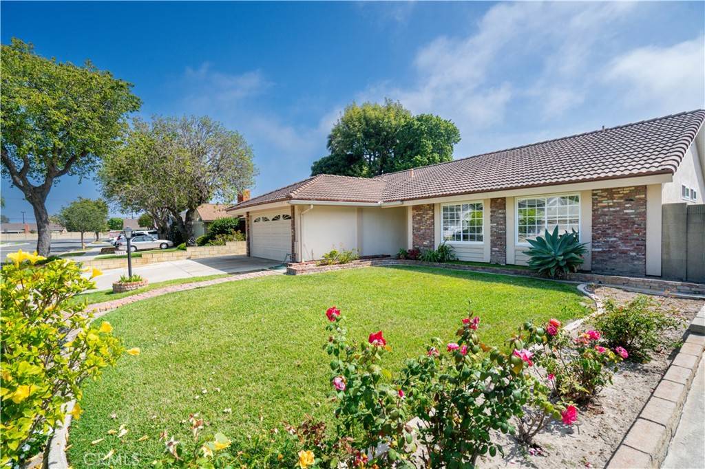 Huntington Beach, CA 92649,5912 Brannen DR