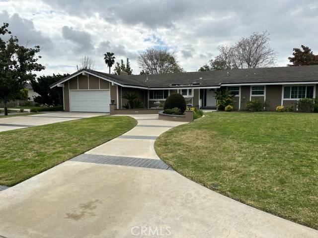 Santa Ana, CA 92705,1302 Brittany Cross RD