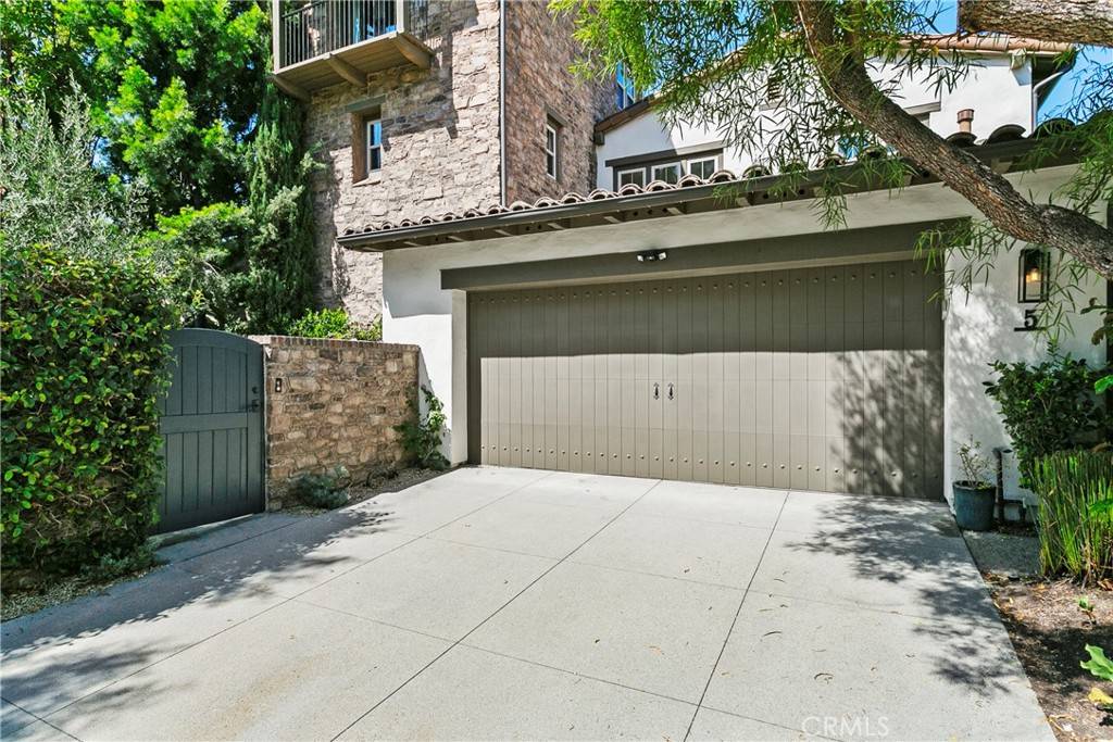 Ladera Ranch, CA 92694,5 Sandalo Court