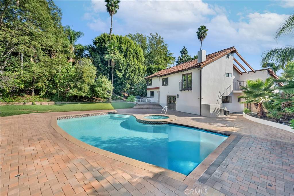 Orange, CA 92869,5071 E Equestrian LN