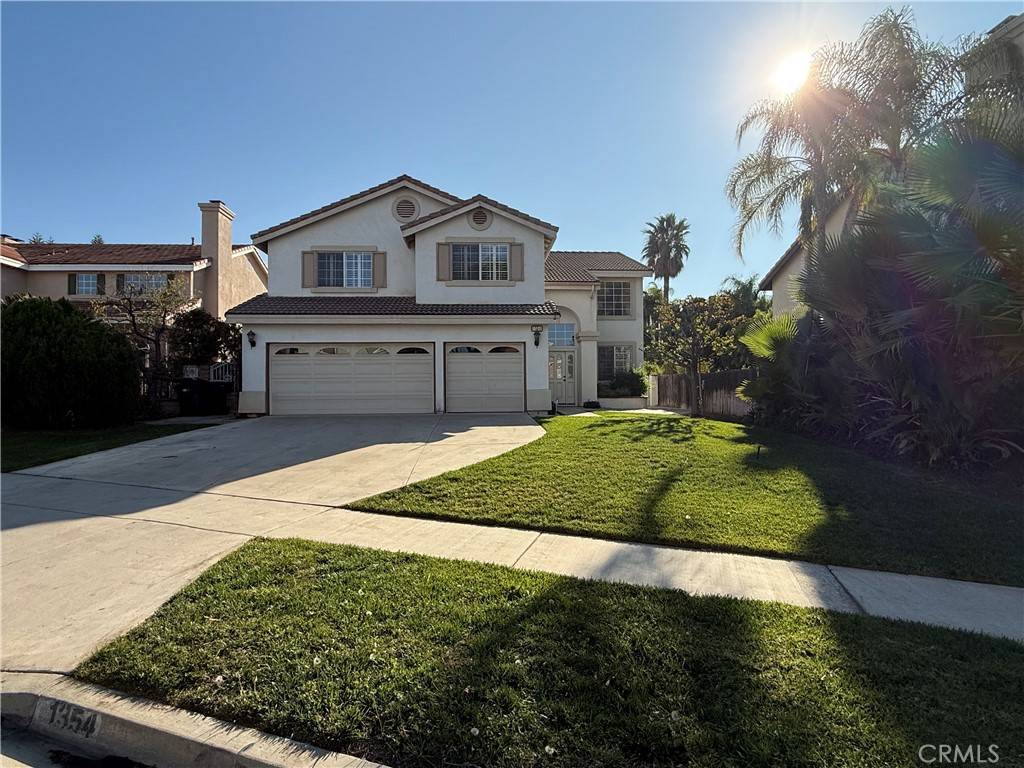 Corona, CA 92882,1354 Williamsburg LN