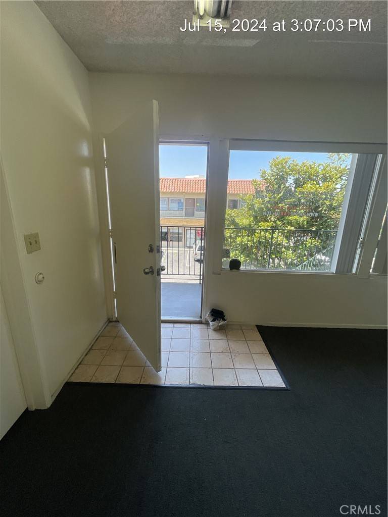 Huntington Beach, CA 92647,17301 Beach BLVD #19