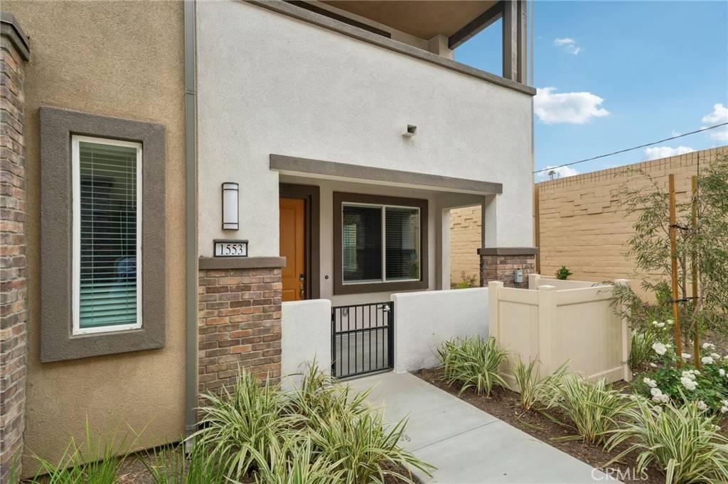 Pomona, CA 91768,1553 Stratus DR
