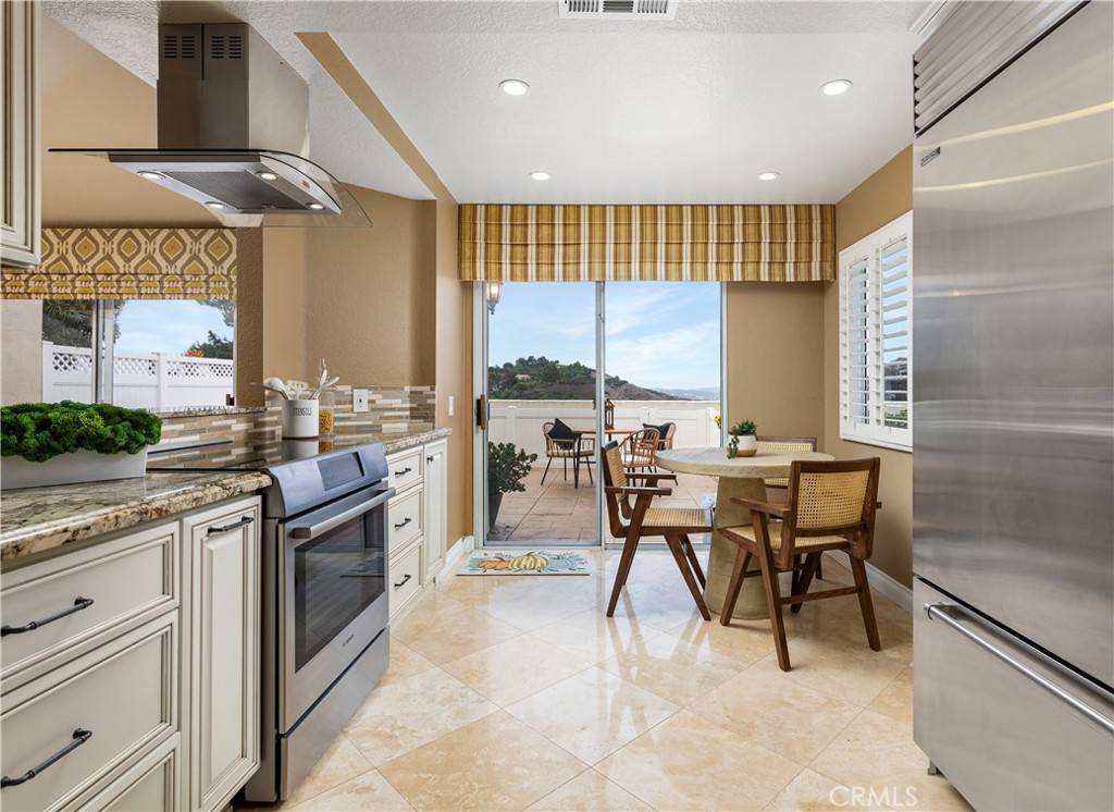 Laguna Niguel, CA 92677,8 Vista Niguel #17