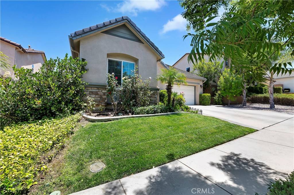 Corona, CA 92883,25806 Dove ST