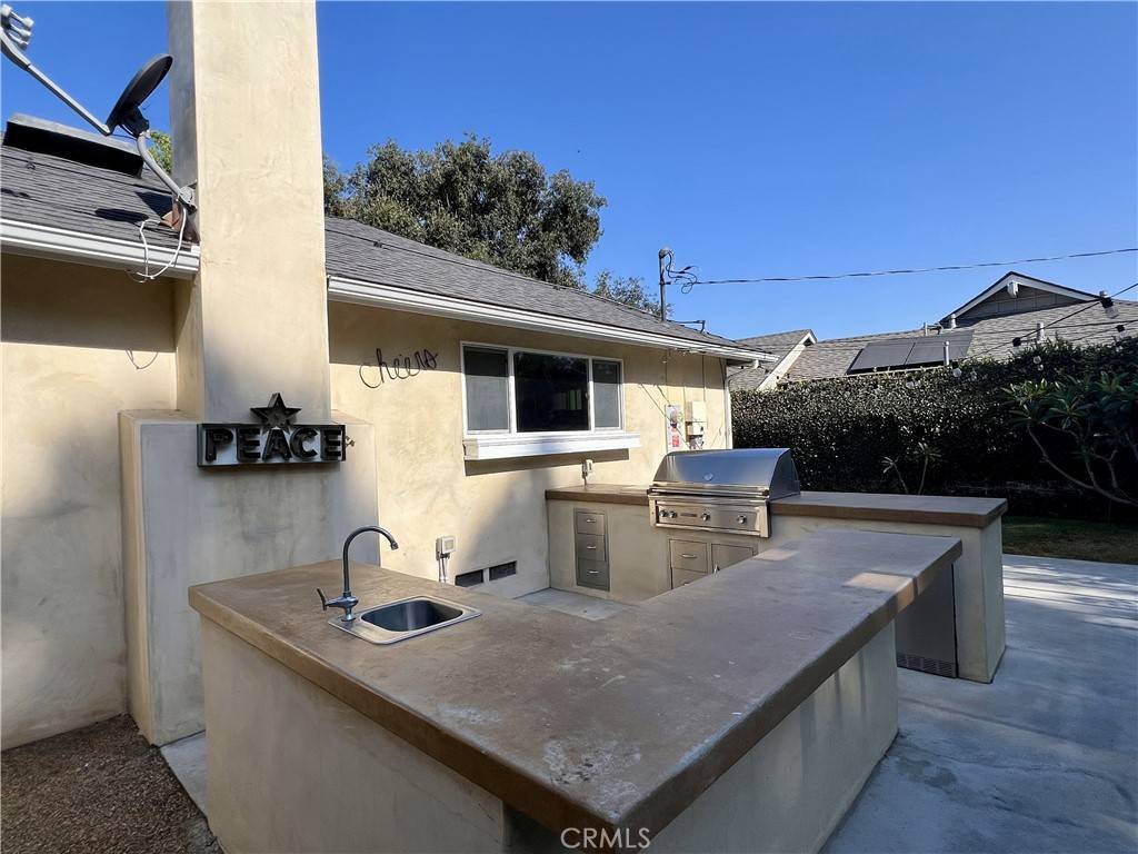 Costa Mesa, CA 92626,2702 San Lucas LN