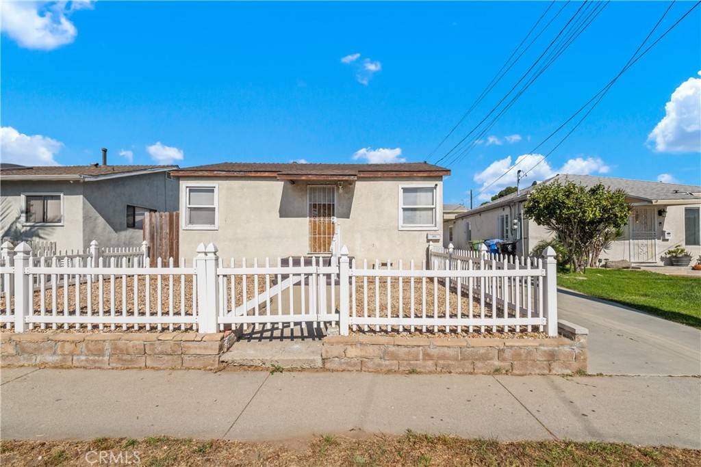 Lawndale, CA 90260,4711 W 165th ST