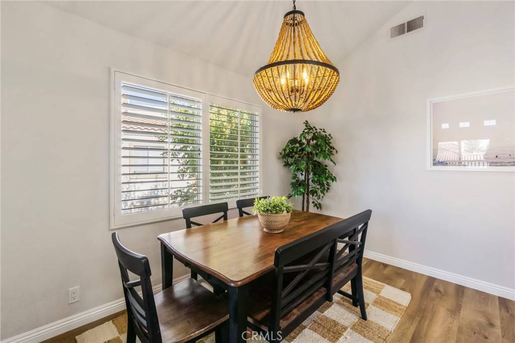 Rancho Santa Margarita, CA 92688,33 Via Lavendera