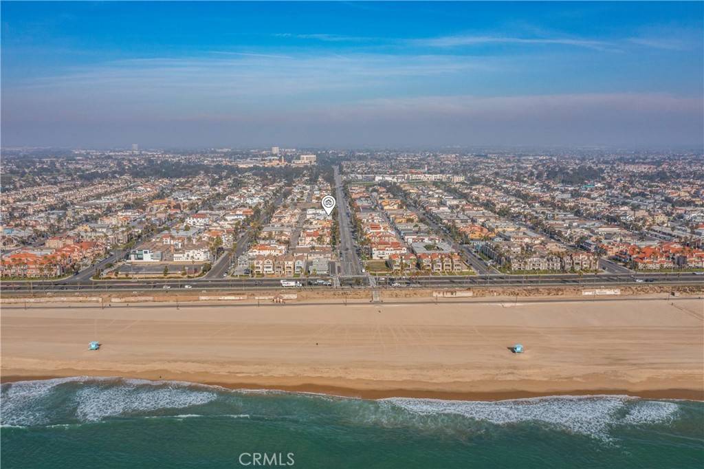 Huntington Beach, CA 92648,305 17th ST