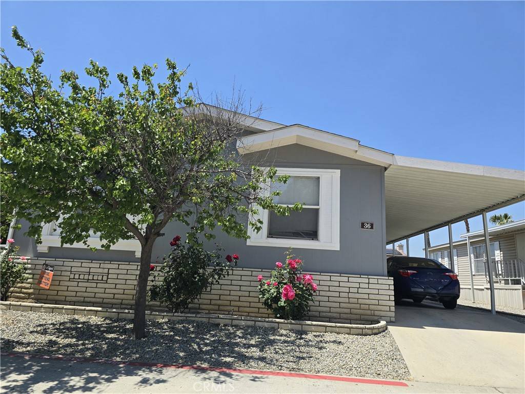 San Jacinto, CA 92582,913 S Grand AVE #36