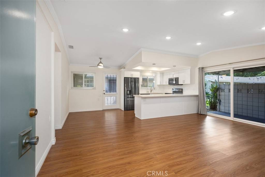 Laguna Woods, CA 92637,647 Avenida Sevilla #A