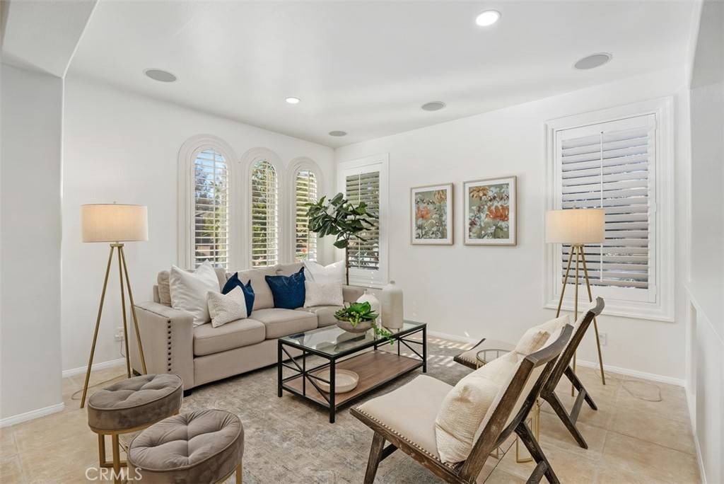 Irvine, CA 92602,14 Three Rivers