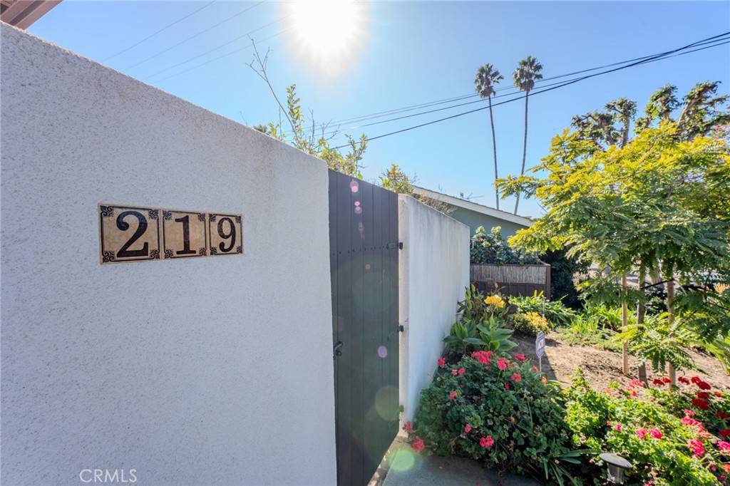 San Clemente, CA 92672,219 W Esplanade