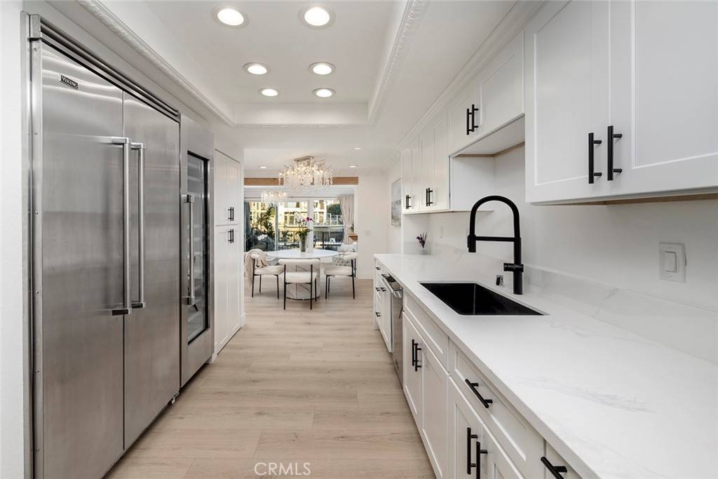 Huntington Beach, CA 92649,16084 Bonaire CIR