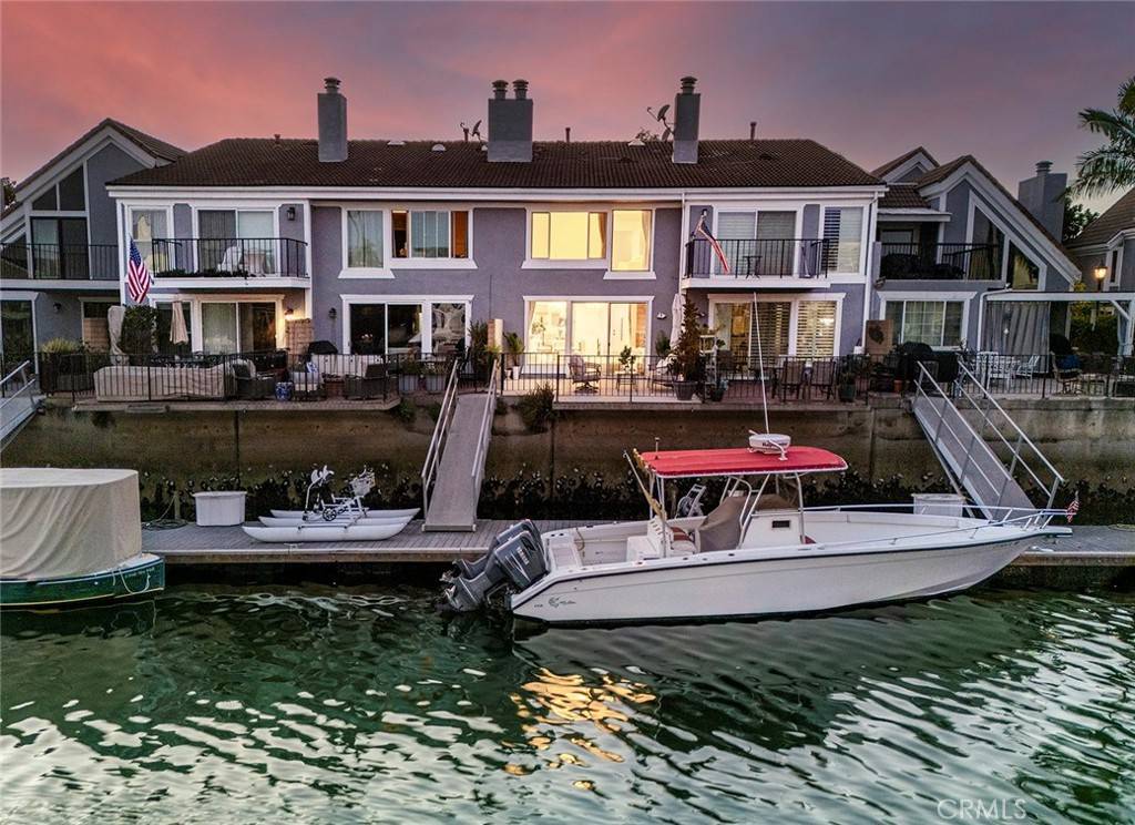Huntington Beach, CA 92649,16084 Bonaire CIR