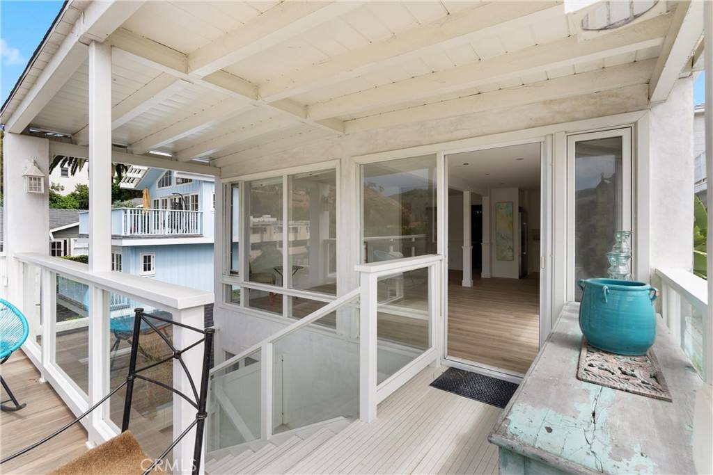 Laguna Beach, CA 92651,377 Mermaid ST