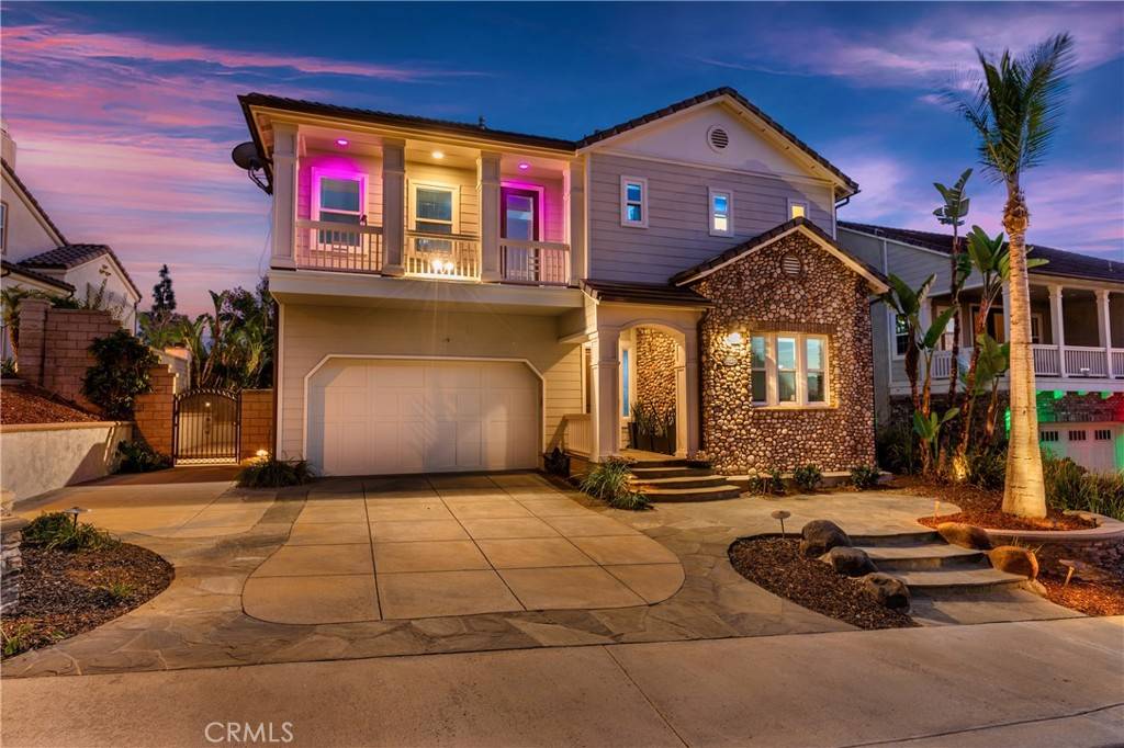 Yorba Linda, CA 92886,18656 Oaklawn LN