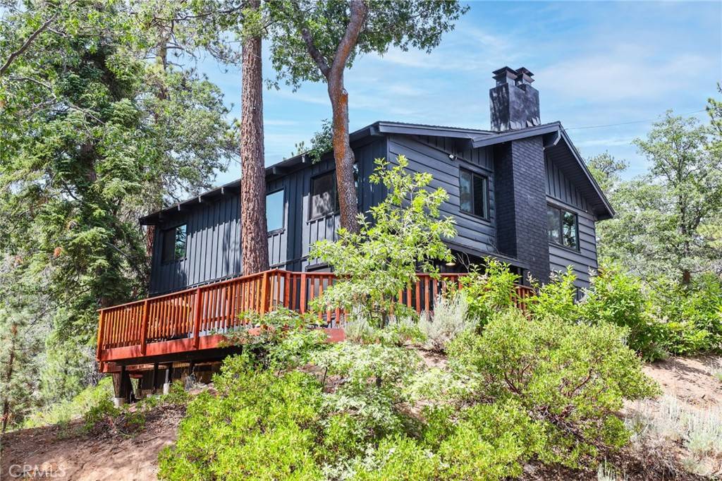 Big Bear Lake, CA 92315,41625 Thrush CT