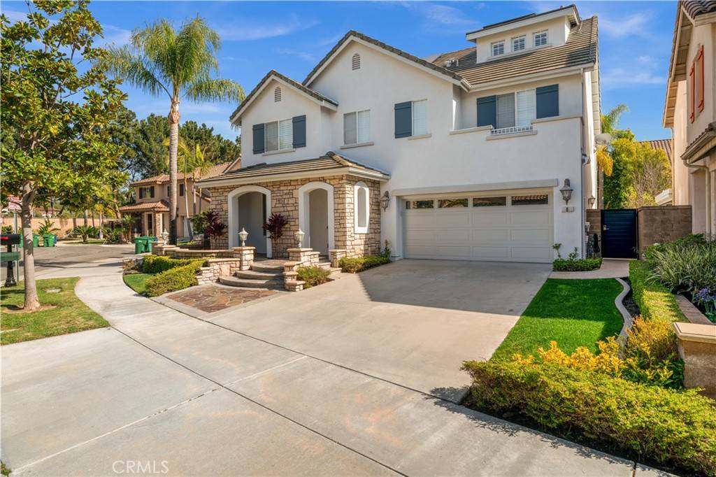 Irvine, CA 92602,8 Delano