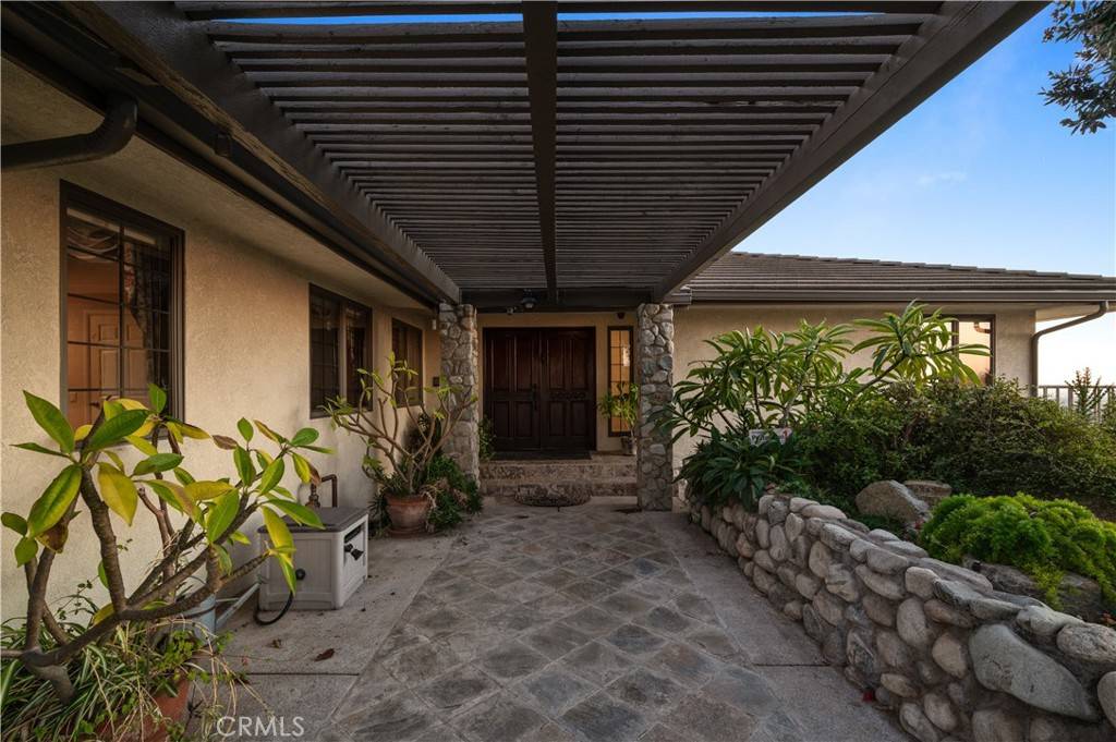 La Habra Heights, CA 90631,1436 La Riata DR