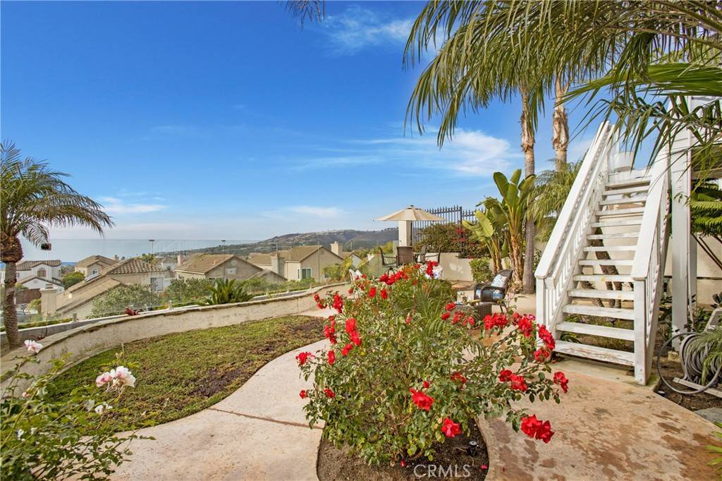 Dana Point, CA 92629,35 Regina