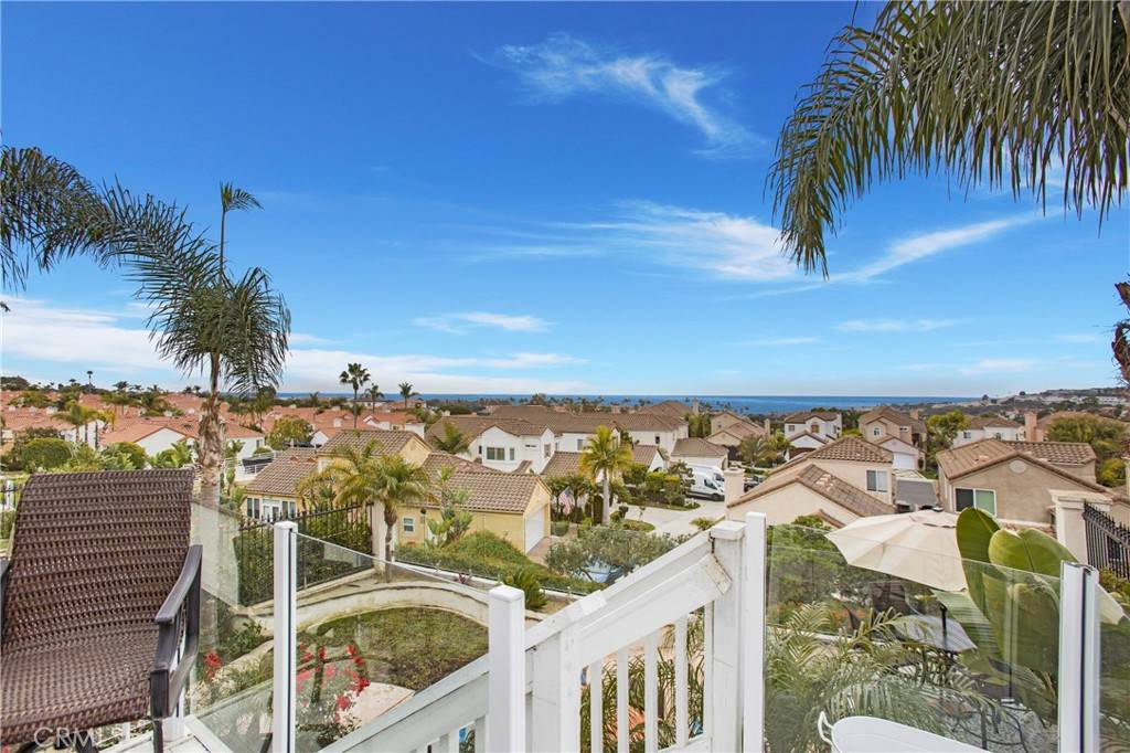 Dana Point, CA 92629,35 Regina