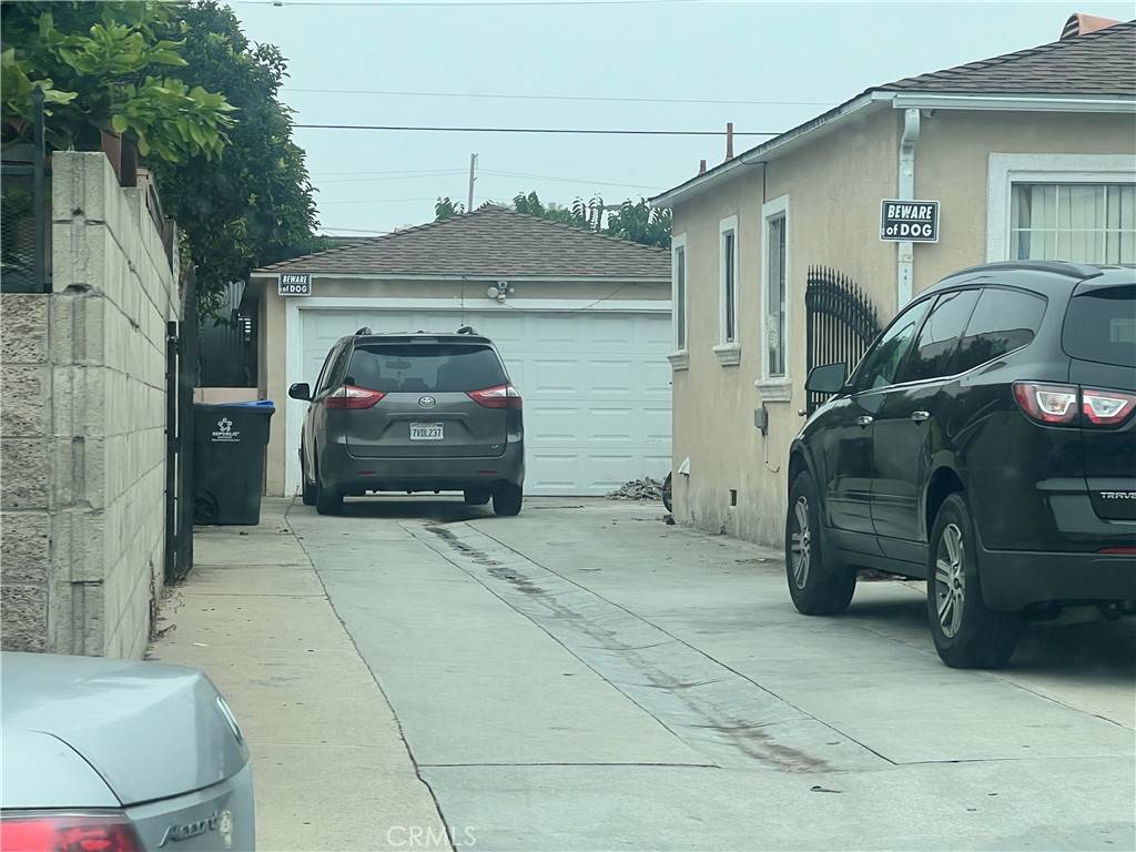 Santa Ana, CA 92703,1609 N Parsons PL
