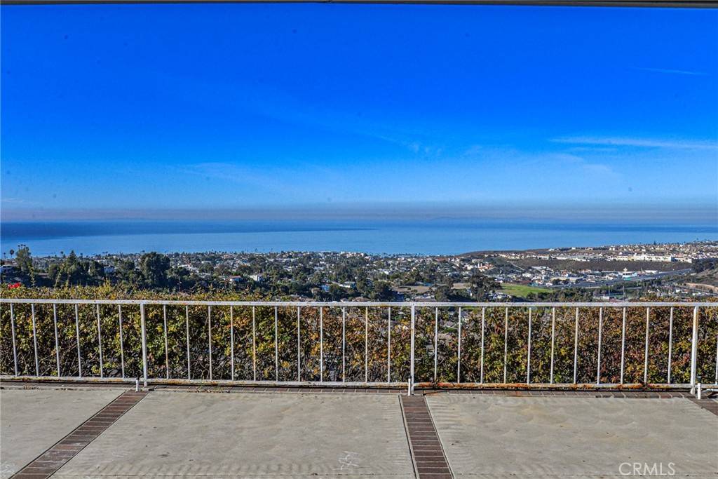 San Clemente, CA 92672,909 Avenida Presidio