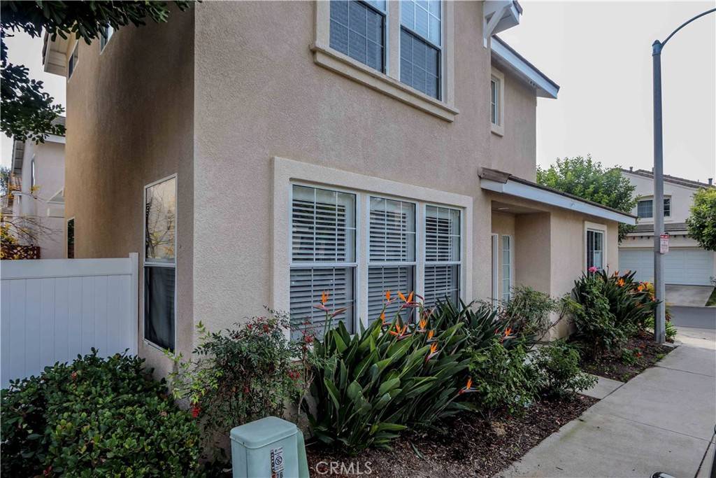 Aliso Viejo, CA 92656,11 Mondrian