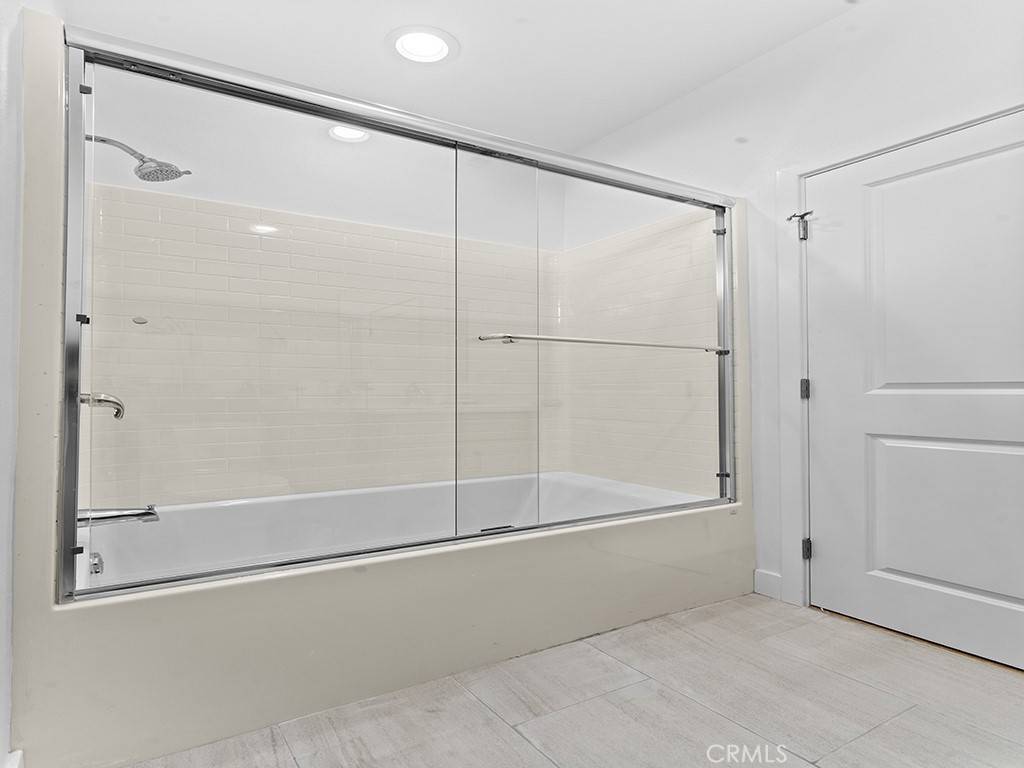 308 S Laurel ST Santa Ana, CA 92704