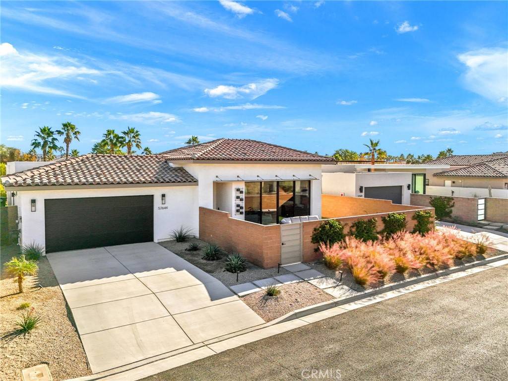 57644 Santo Thomas La Quinta, CA 92253