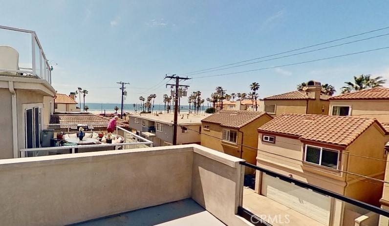 Huntington Beach, CA 92648,125 8th ST