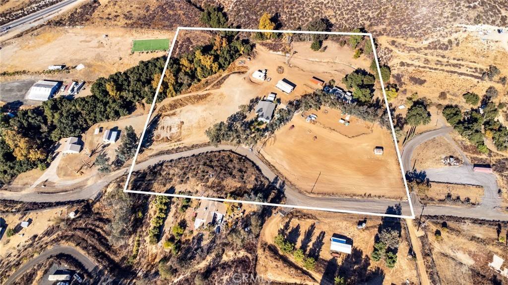 23700 Oak Circle DR Wildomar, CA 92595