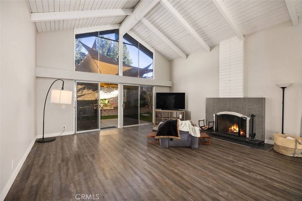 Irvine, CA 92612,26 Gillman ST