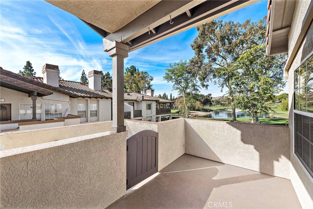 Rancho Santa Margarita, CA 92688,39 Via Pausa