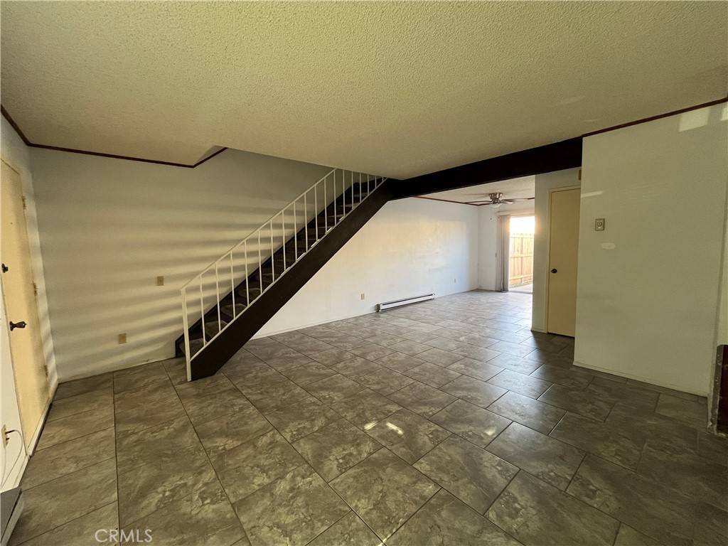 Santa Ana, CA 92707,471 W Alton AVE #B